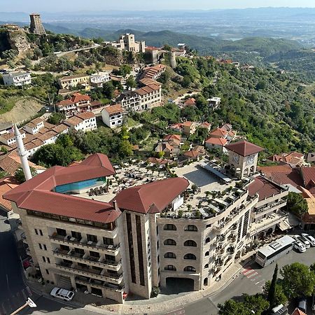Panorama Rooms Hotel Near The Old Bazaar Kruje Bagian luar foto