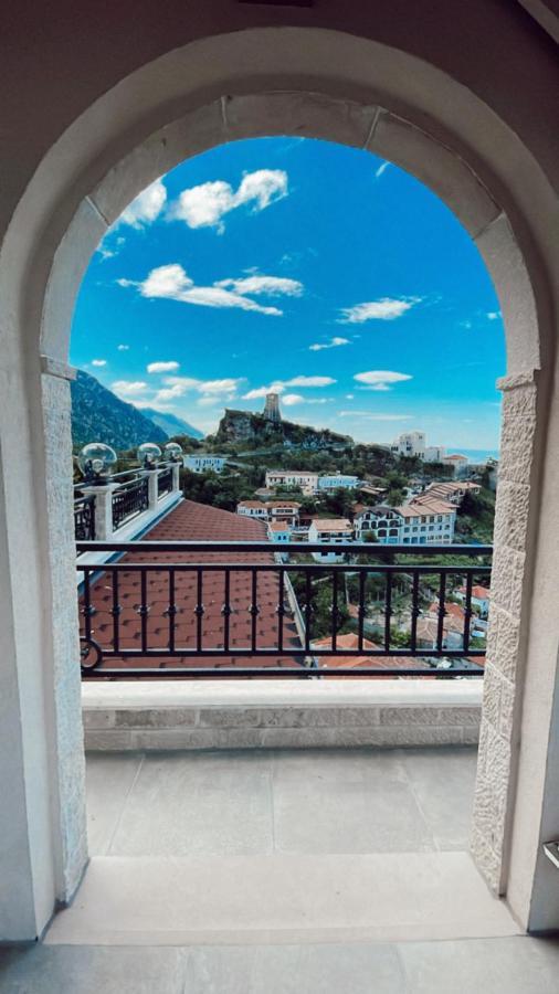 Panorama Rooms Hotel Near The Old Bazaar Kruje Bagian luar foto