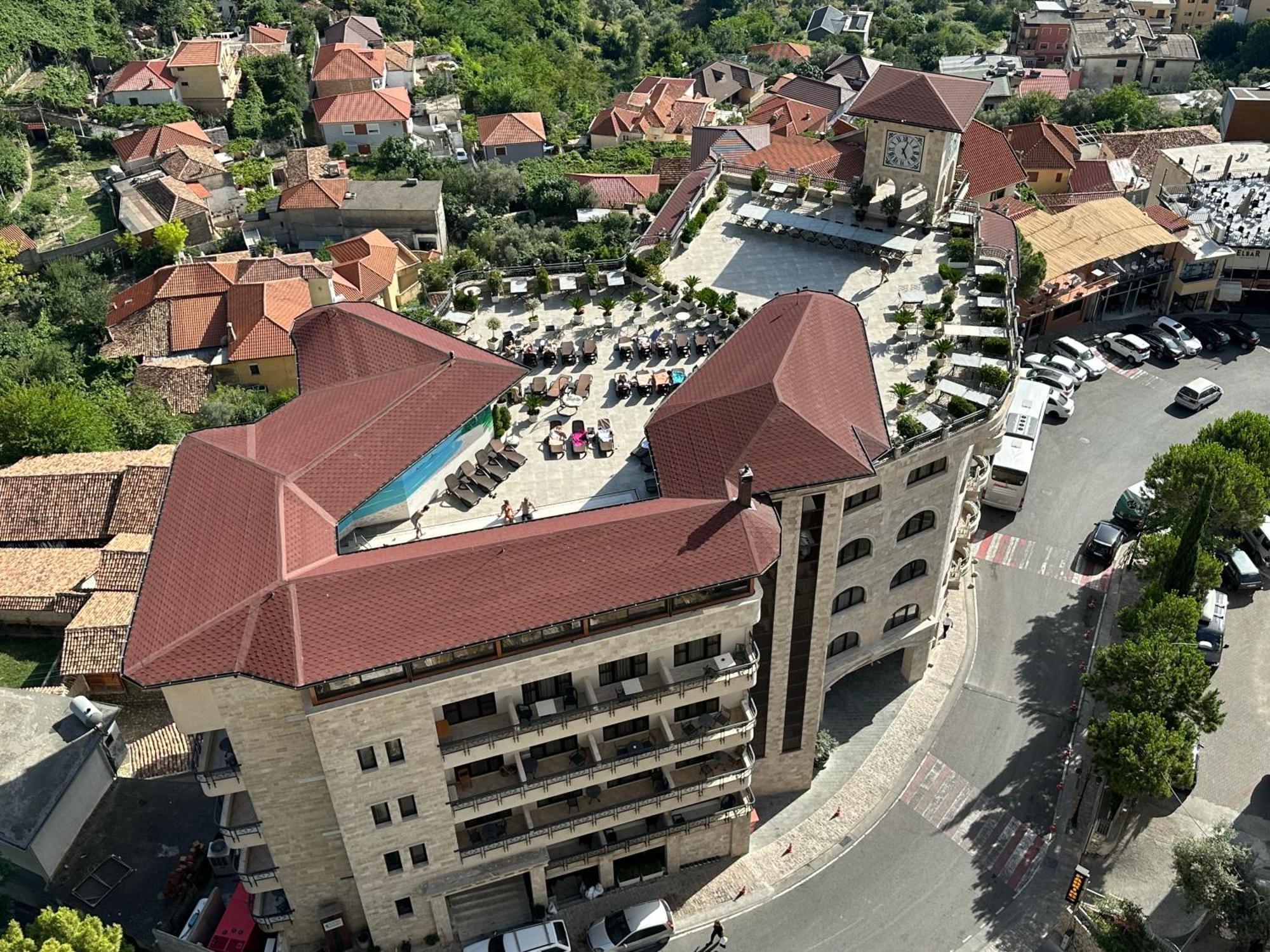 Panorama Rooms Hotel Near The Old Bazaar Kruje Bagian luar foto